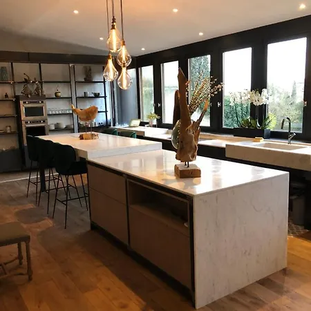 Maison De Montmorency Au Pied De La Cite וילה