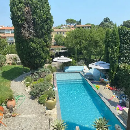 וילה Maison De Montmorency Au Pied De La Cite קרקסון